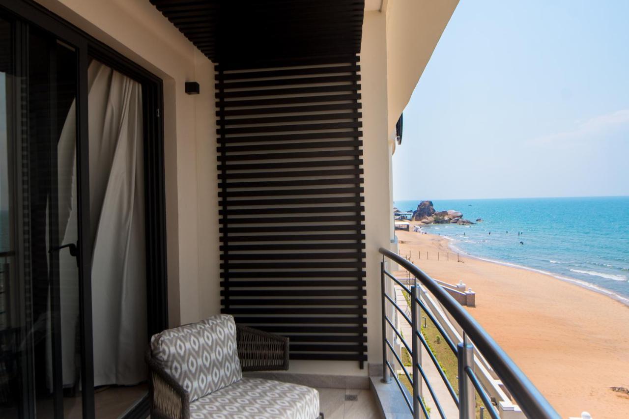 Sunbird Waterfront Hotel Salima Екстериор снимка